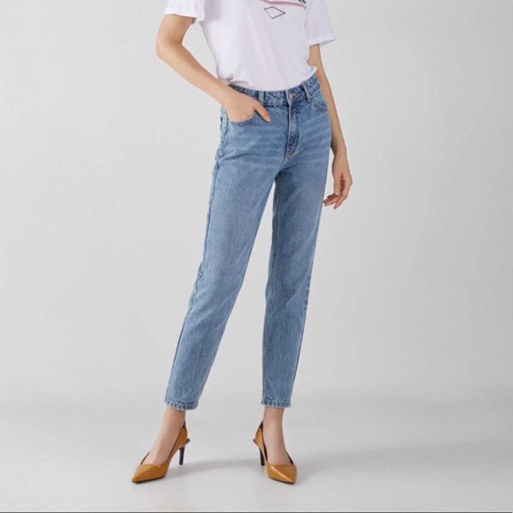 BERSHKA mom jeans NWT